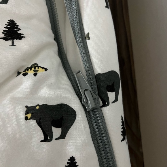 NEW with tags Kyte BABY creek bear 🐻 sleep sack TOG 2.5 18-36 months RETIRED - Picture 5 of 9